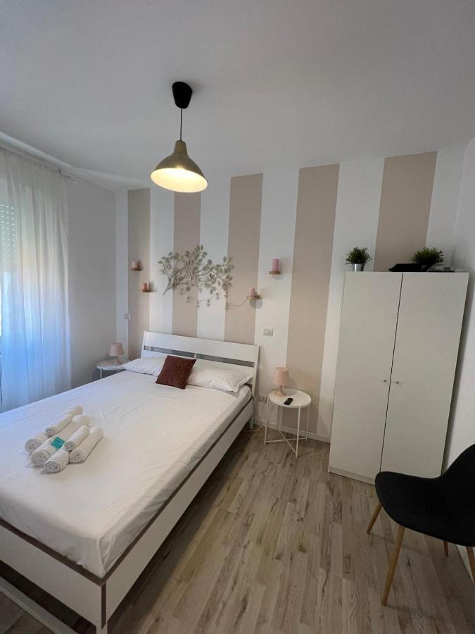Apartment Via Treviso 6 Milan Bagian luar foto
