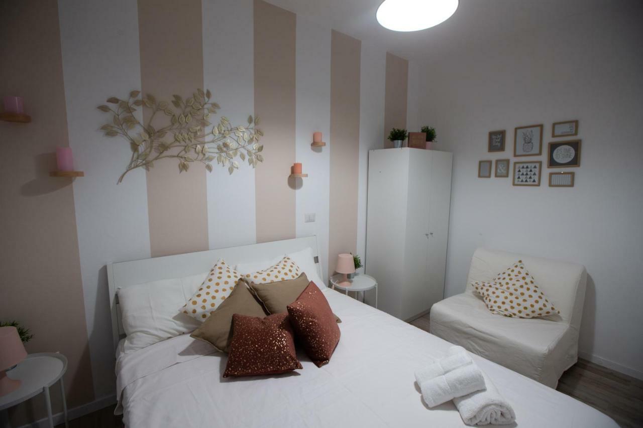 Apartment Via Treviso 6 Milan Bagian luar foto