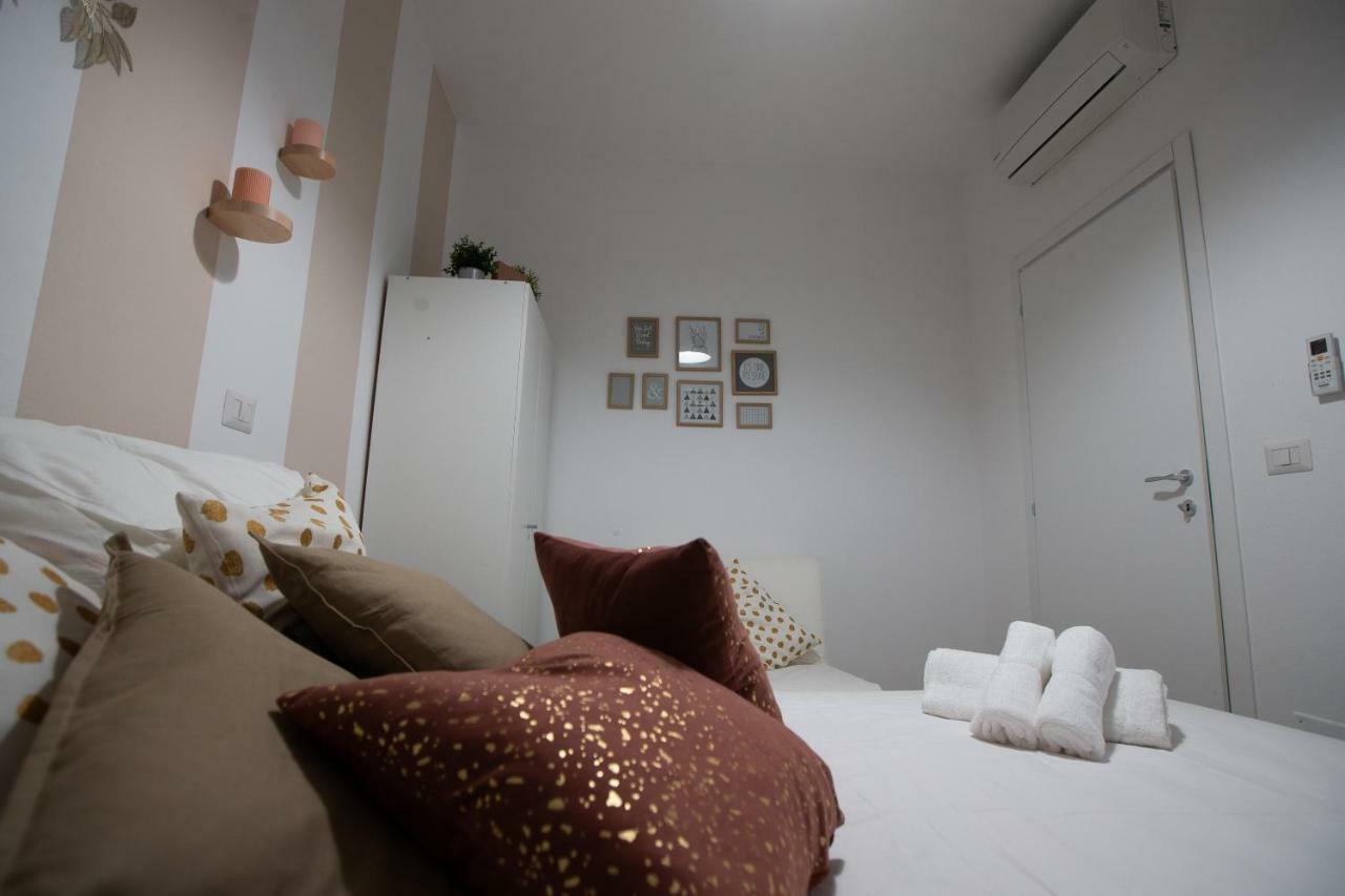 Apartment Via Treviso 6 Milan Bagian luar foto