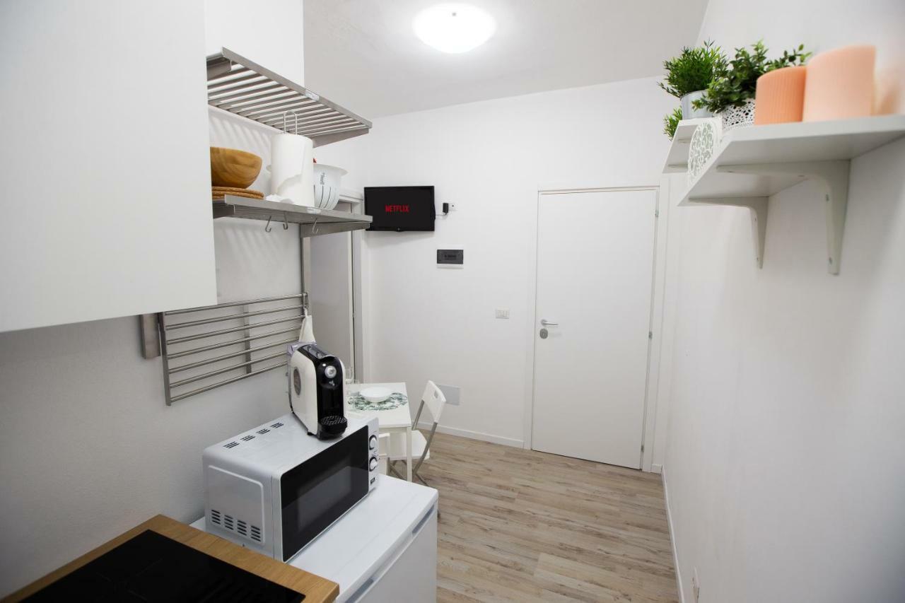 Apartment Via Treviso 6 Milan Bagian luar foto