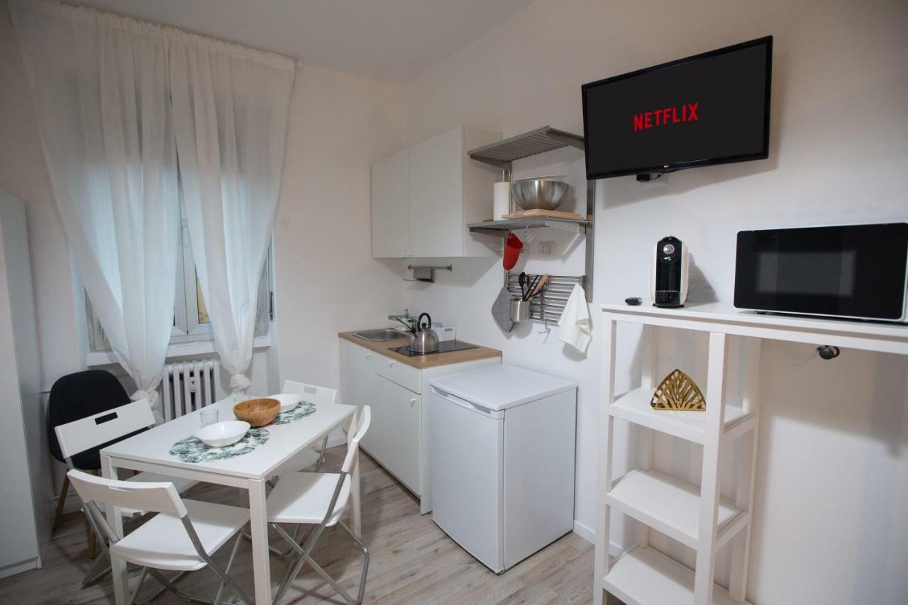 Apartment Via Treviso 6 Milan Bagian luar foto
