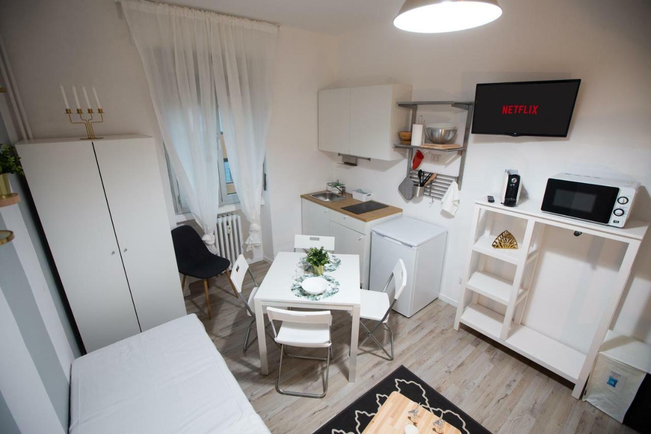 Apartment Via Treviso 6 Milan Bagian luar foto