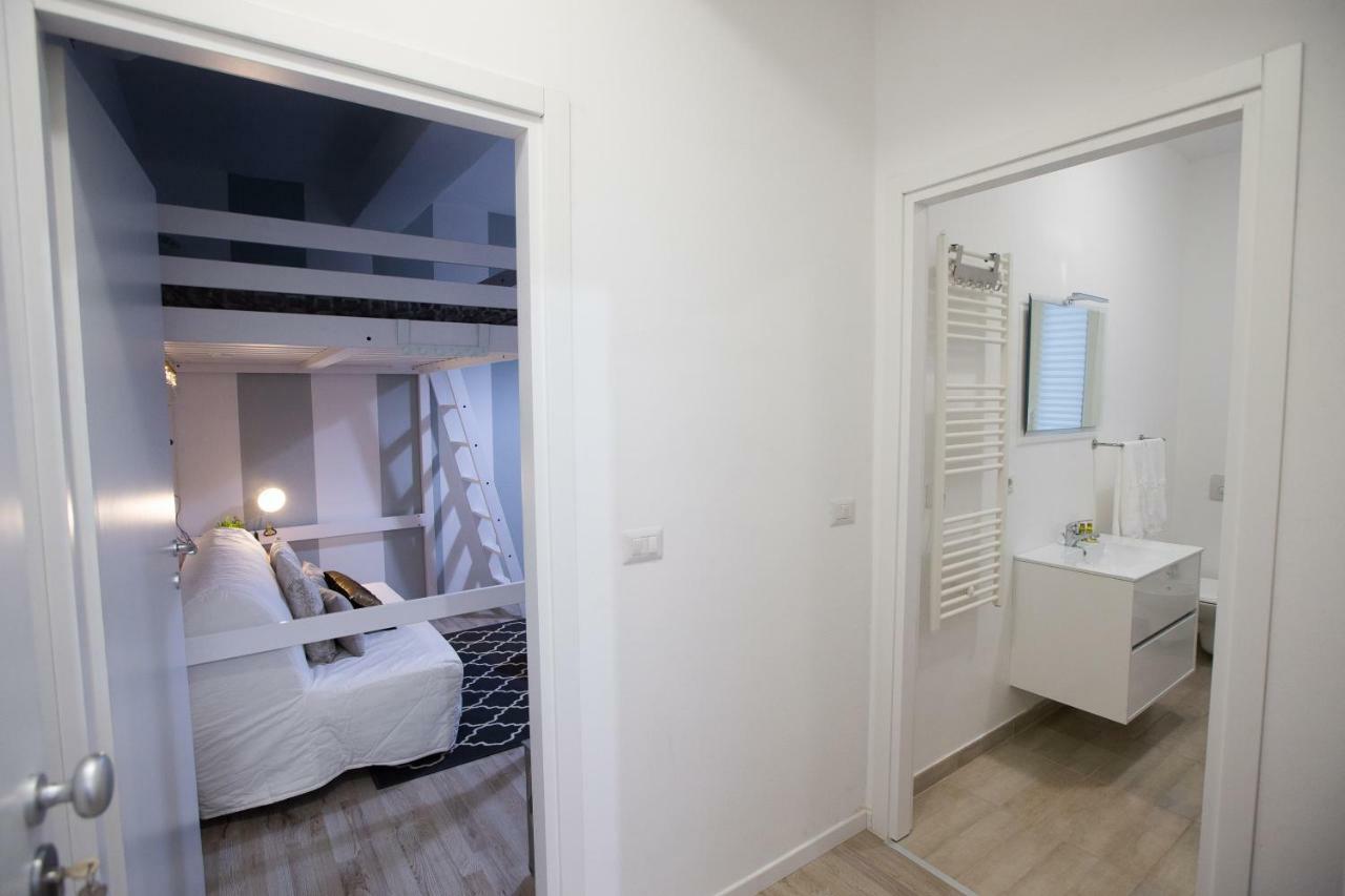 Apartment Via Treviso 6 Milan Bagian luar foto